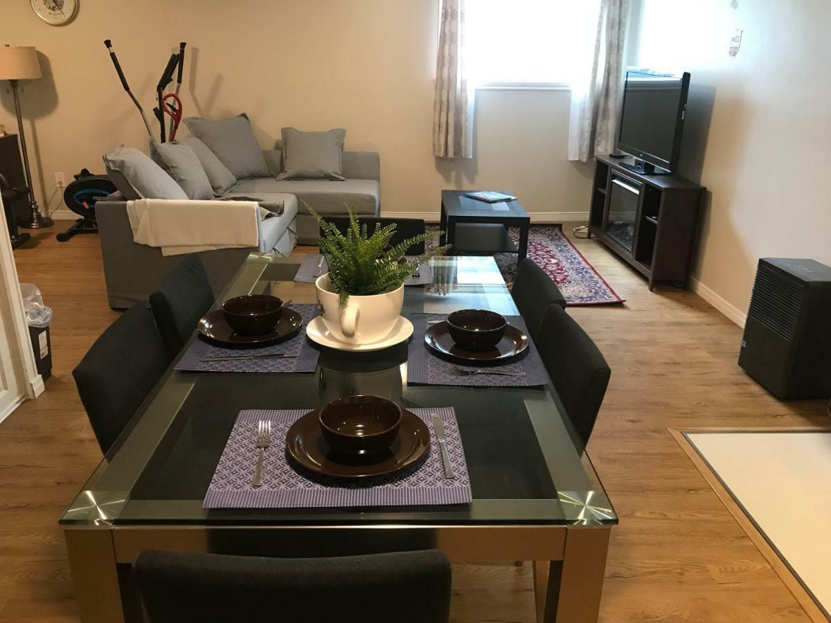 Self Check-In Spacious Apartment With Full Kitchen Ottawa Eksteriør bilde